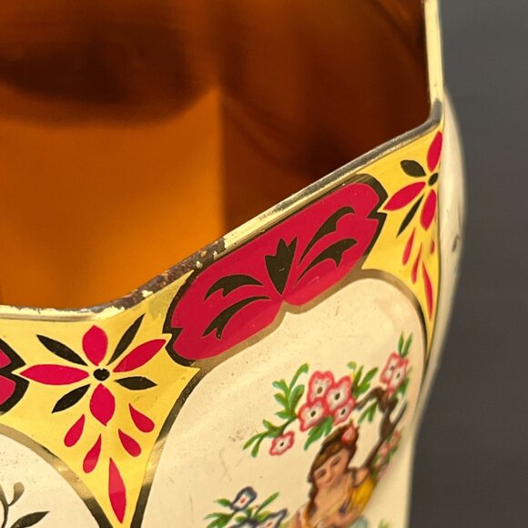 Vintage Murray Allen Octagonal Metal Tin // Regal Crown Lidded Canister - Picture 8 of 9